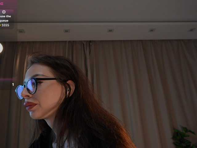 HaritaLovee live cam on BongaCams