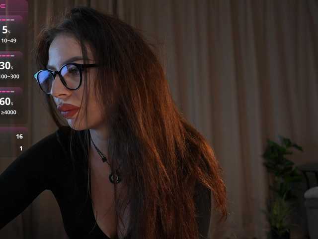 HaritaLovee live cam on BongaCams