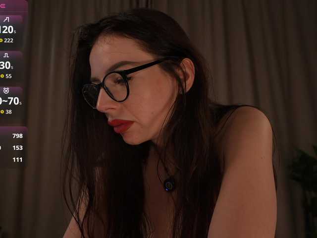 HaritaLovee live cam on BongaCams