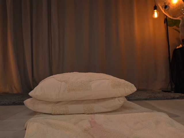 Karycherry live cam