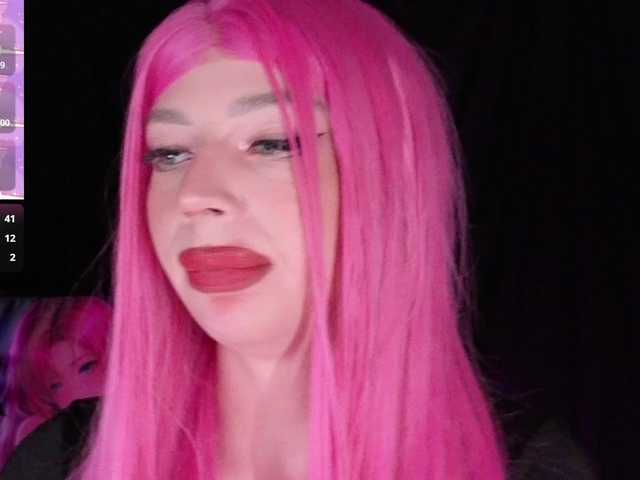 HaritaLovee's BongaCams show and profile