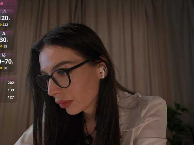 HaritaLovee live cam on BongaCams