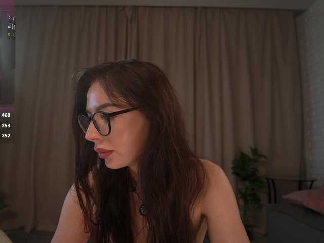 HaritaLovee live cam on BongaCams