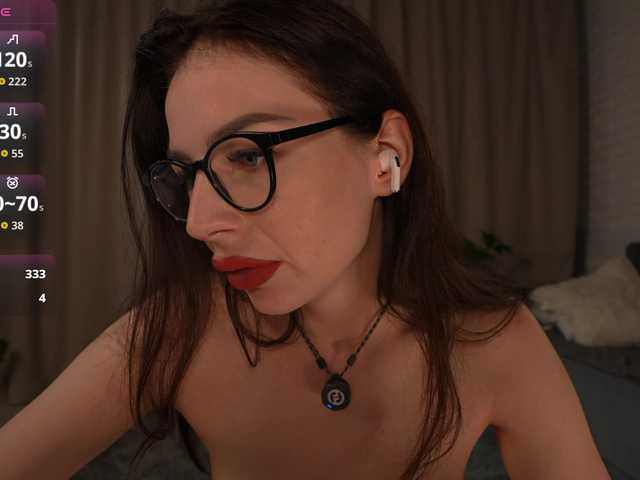 HaritaLovee live cam on BongaCams