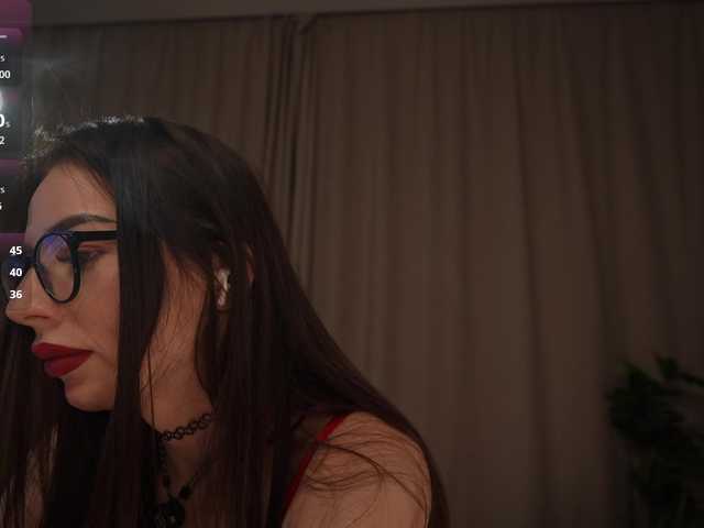 HaritaLovee live cam on BongaCams