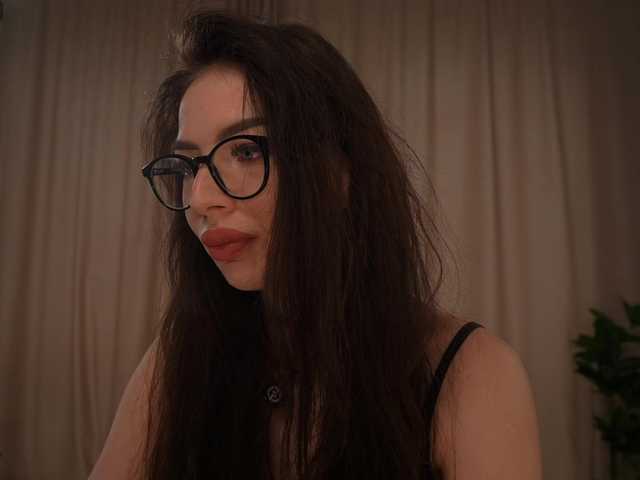 HaritaLovee live cam on BongaCams