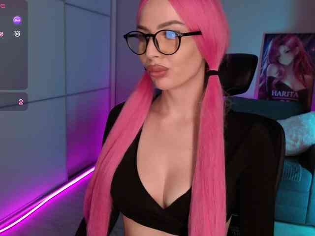 KaryCherry webcam