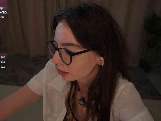HaritaLovee Live Webcam on BongaCams