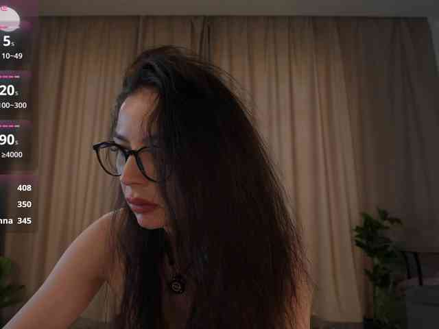 KaryCherry webcam