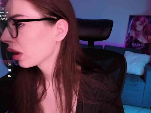 KaryCherry webcam