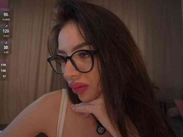 KaryCherry webcam