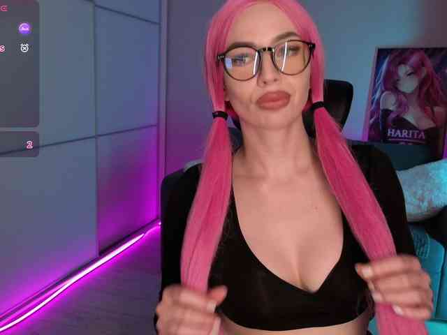 KaryCherry webcam