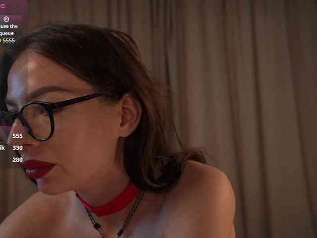KaryCherry webcam