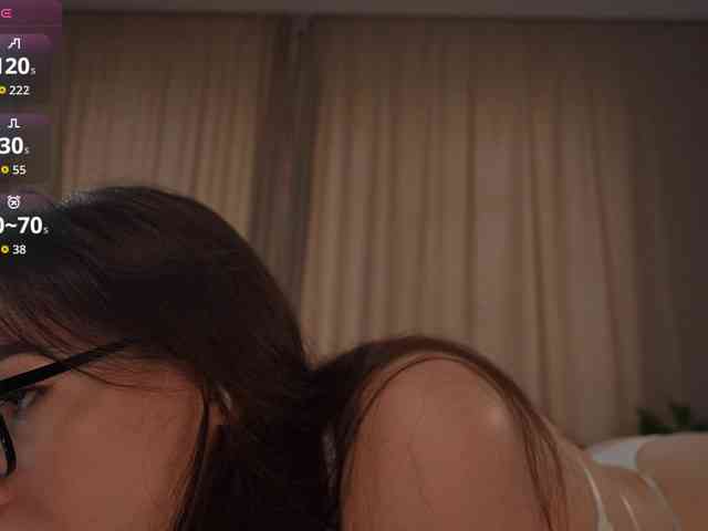 KaryCherry webcam