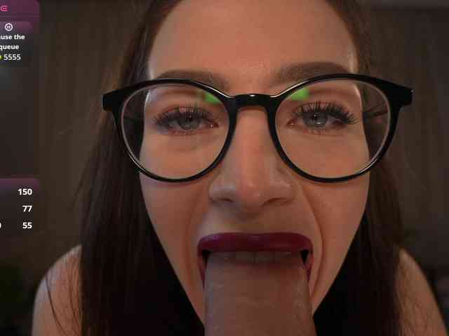 KaryCherry webcam