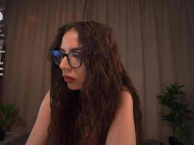 KaryCherry webcam