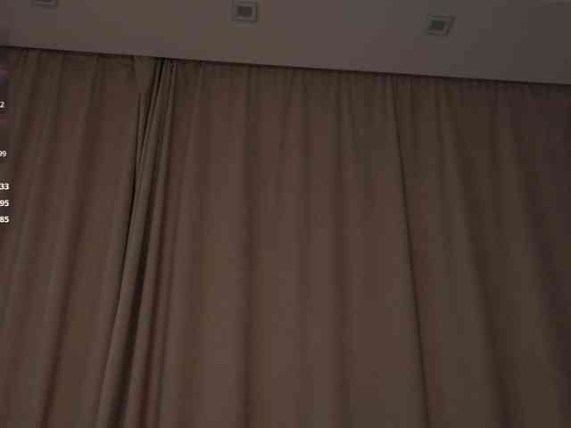 KaryCherry webcam