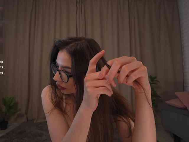 KaryCherry webcam