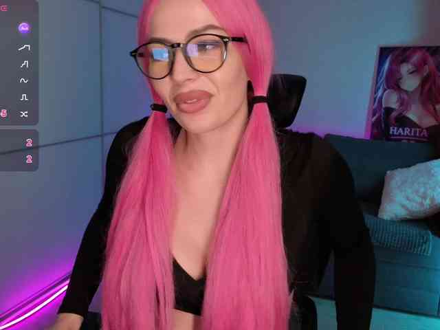 KaryCherry webcam