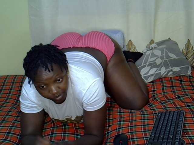 Sexy-fay live webcam show
