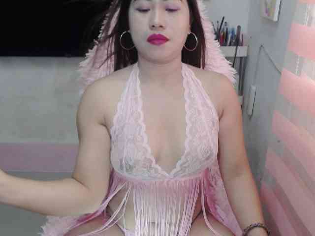 Jerk4Mayy webcam