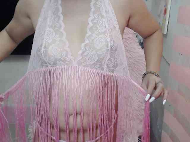 Jerk4Mayy webcam