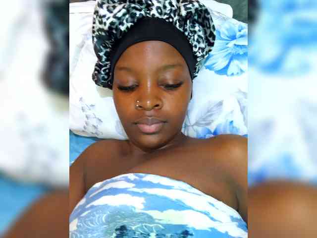 Juicy0001 Live Webcam on BongaCams