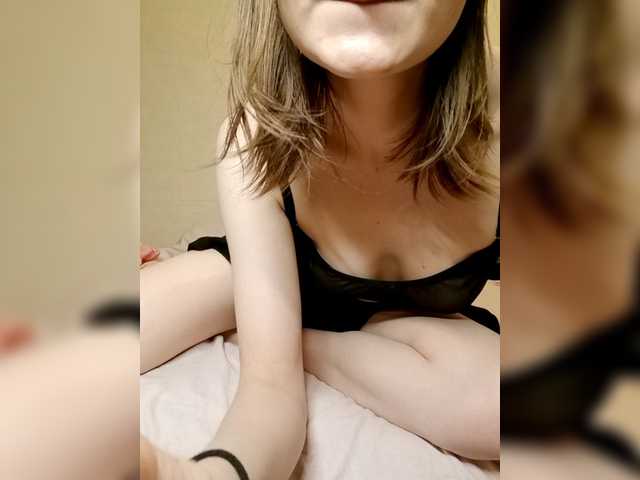 Nak0Leni's BongaCams show and profile