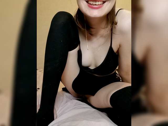 Nak0Leni's BongaCams show and profile