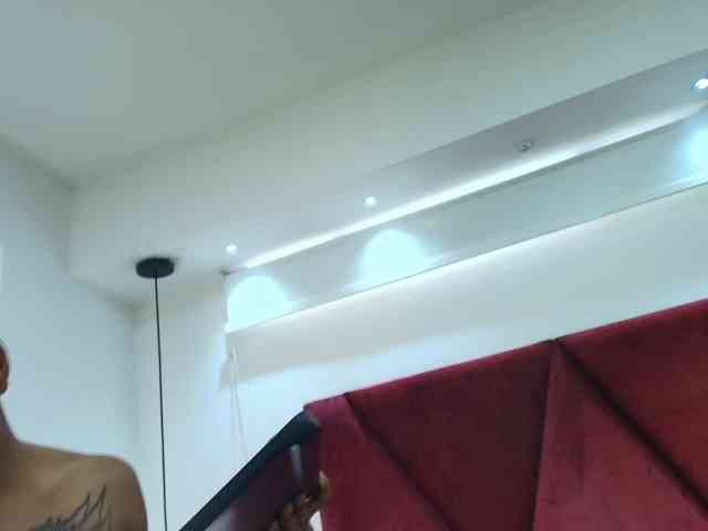 Cossmo-Wannda webcam