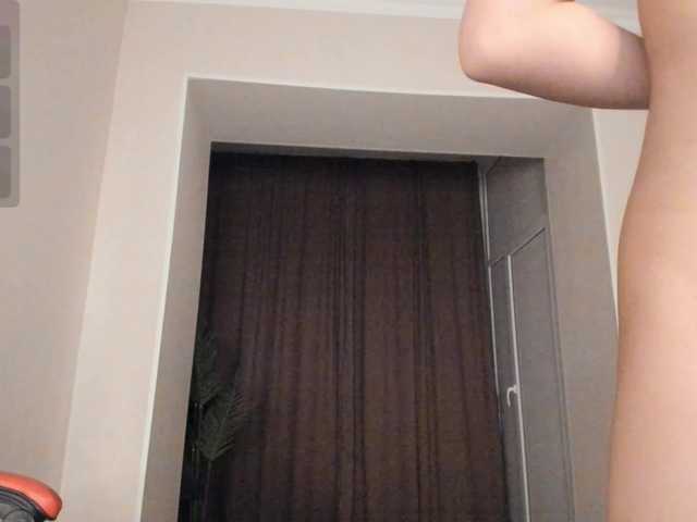 YunLe live cam on BongaCams