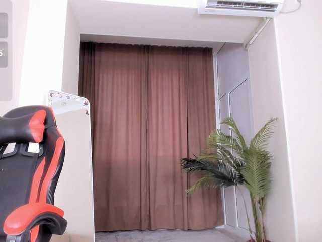 YunLe live cam on BongaCams