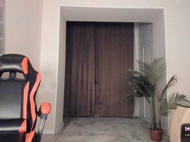 YunLe live cam on BongaCams
