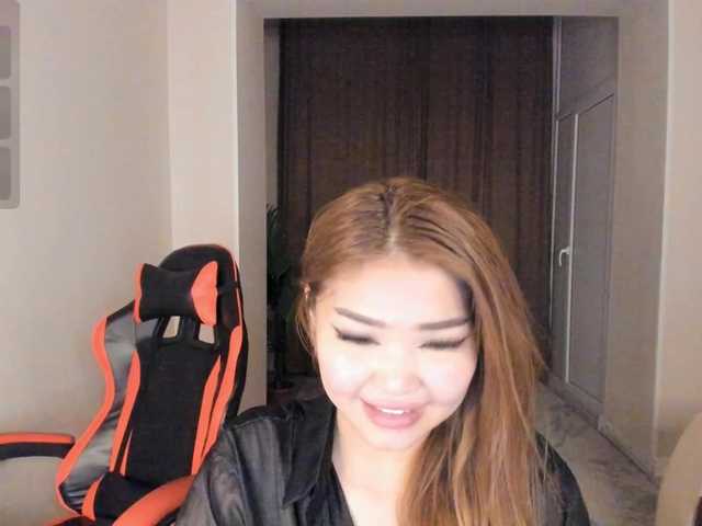 YunLe live cam on BongaCams