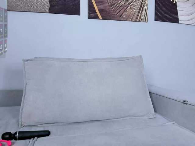 YunLe live cam on BongaCams