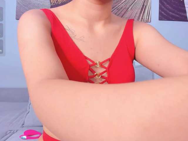 YunLe live cam on BongaCams
