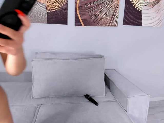 YunLe live cam on BongaCams