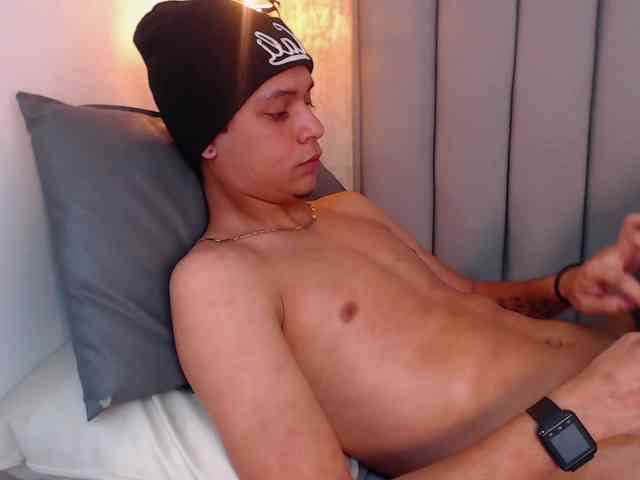 Axel-marcux Sex Cam Show