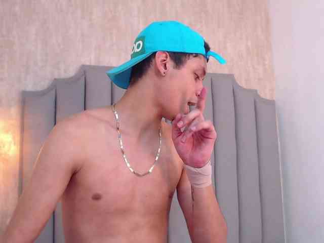 Axel-marcux