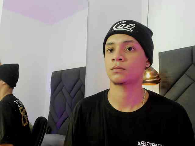 Axel-marcux Sex Cam Show