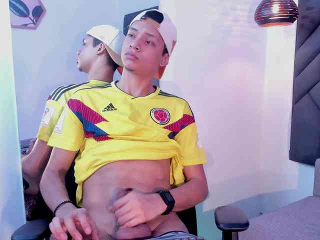 Axel-marcux Sex Cam Show