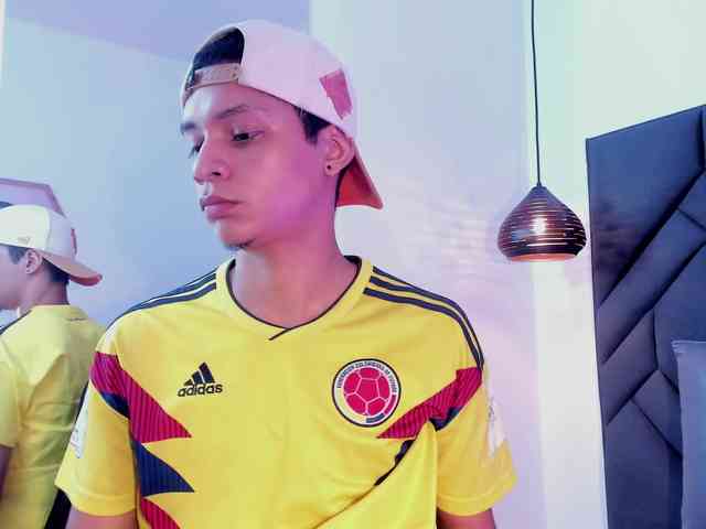 Axel-marcux Sex Cam Show