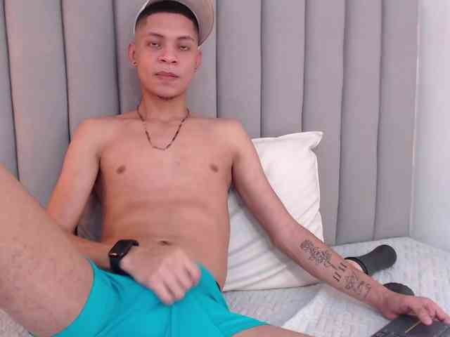Axel-marcux Sex Cam Show