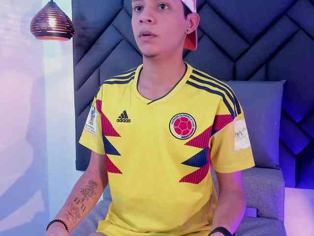 Axel-marcux Sex Cam Show