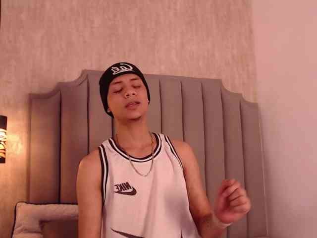 Axel-marcux Sex Cam Show