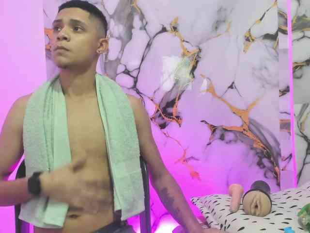 Axel-marcux