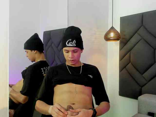 Axel-marcux Sex Cam Show