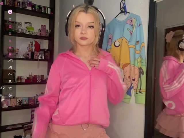 BrigidaTapscott live cam on BongaCams