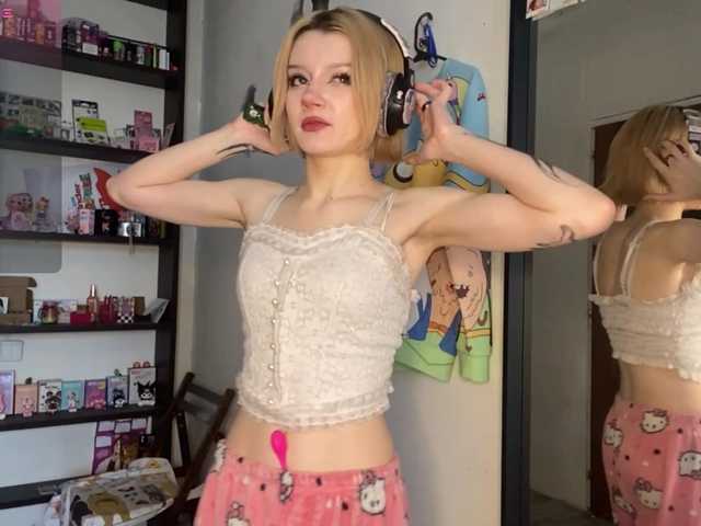BrigidaTapscott live cam on BongaCams