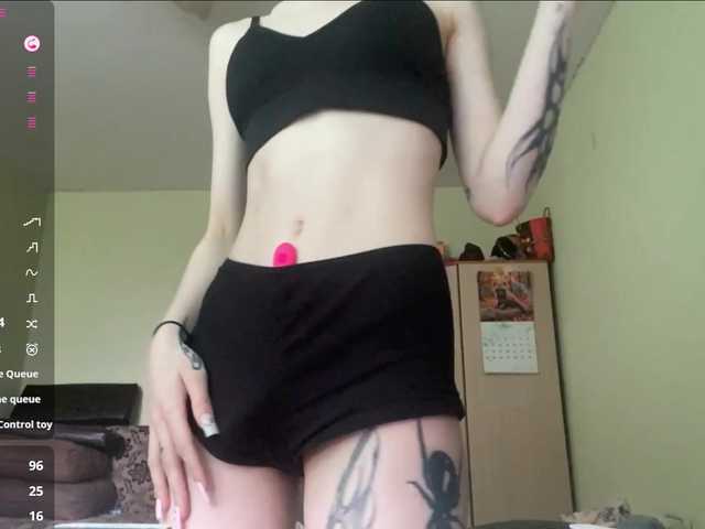 BrigidaTapscott live cam on BongaCams